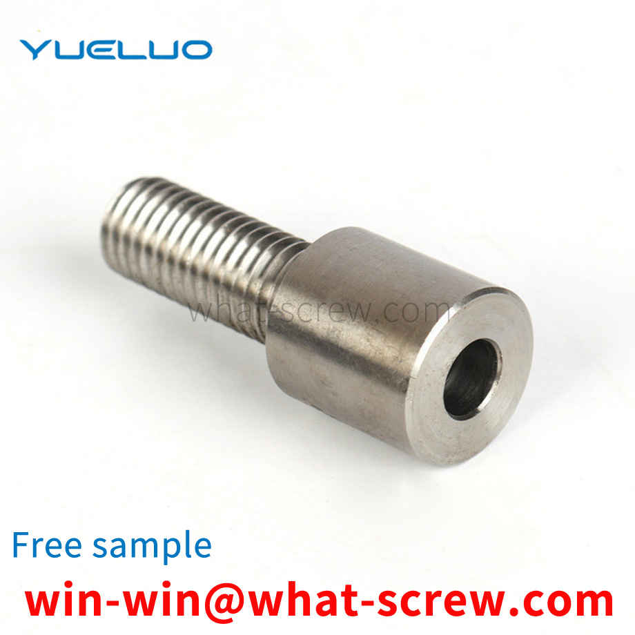 Single head male thread screw