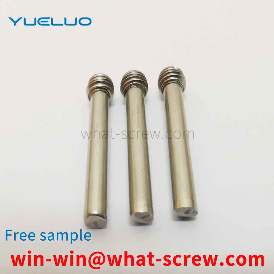 Customized screw and nut set