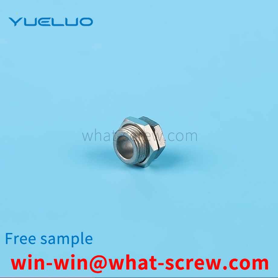 Metal waterproof connector for lamps