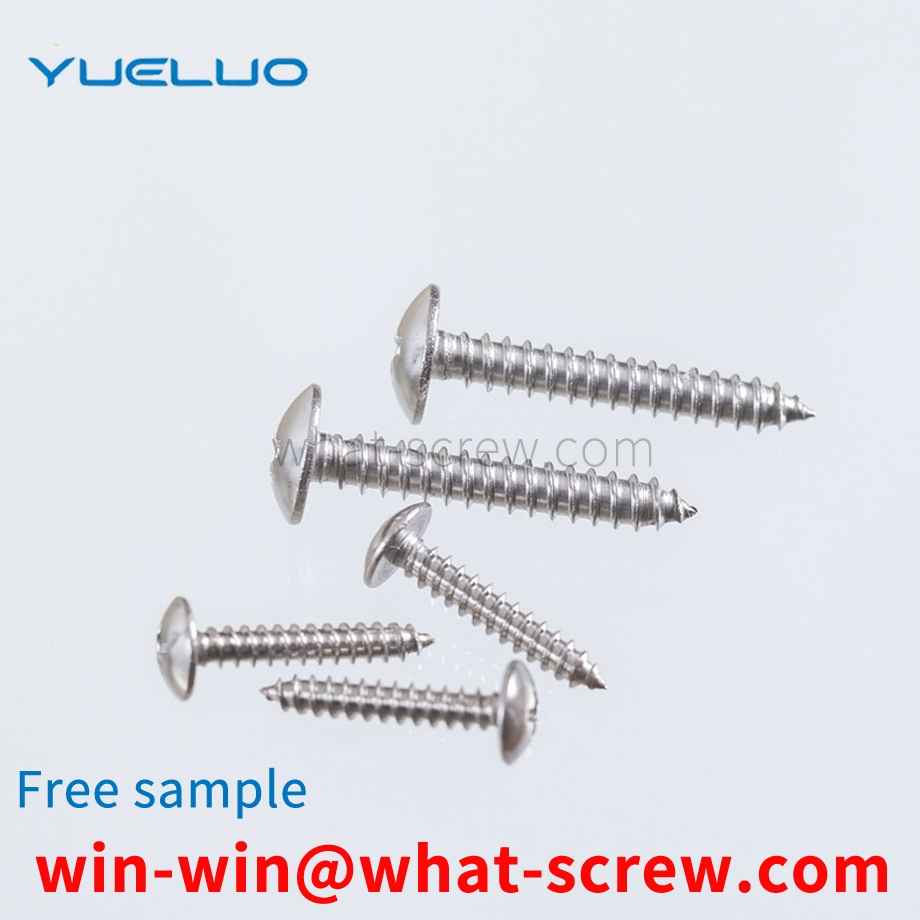 Cross recessed large flat head self-tapping screws