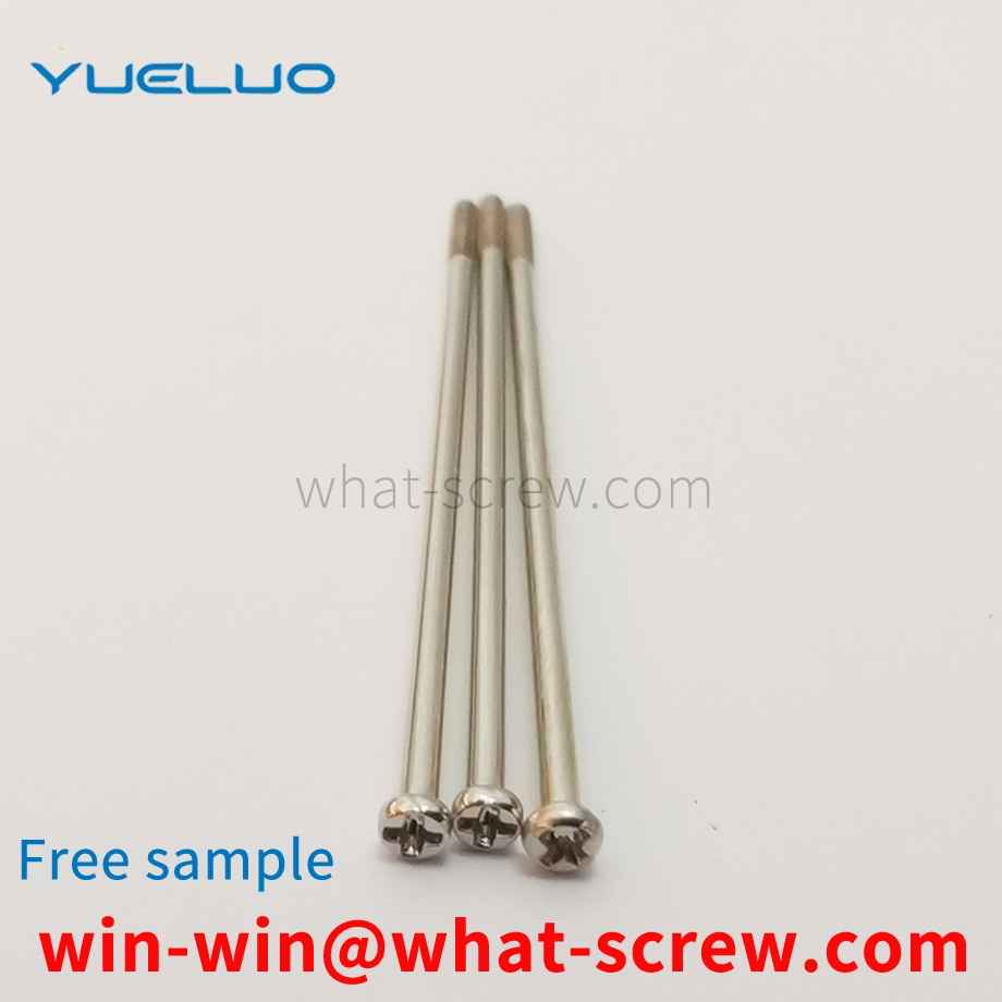 Large flat head self-tapping screws