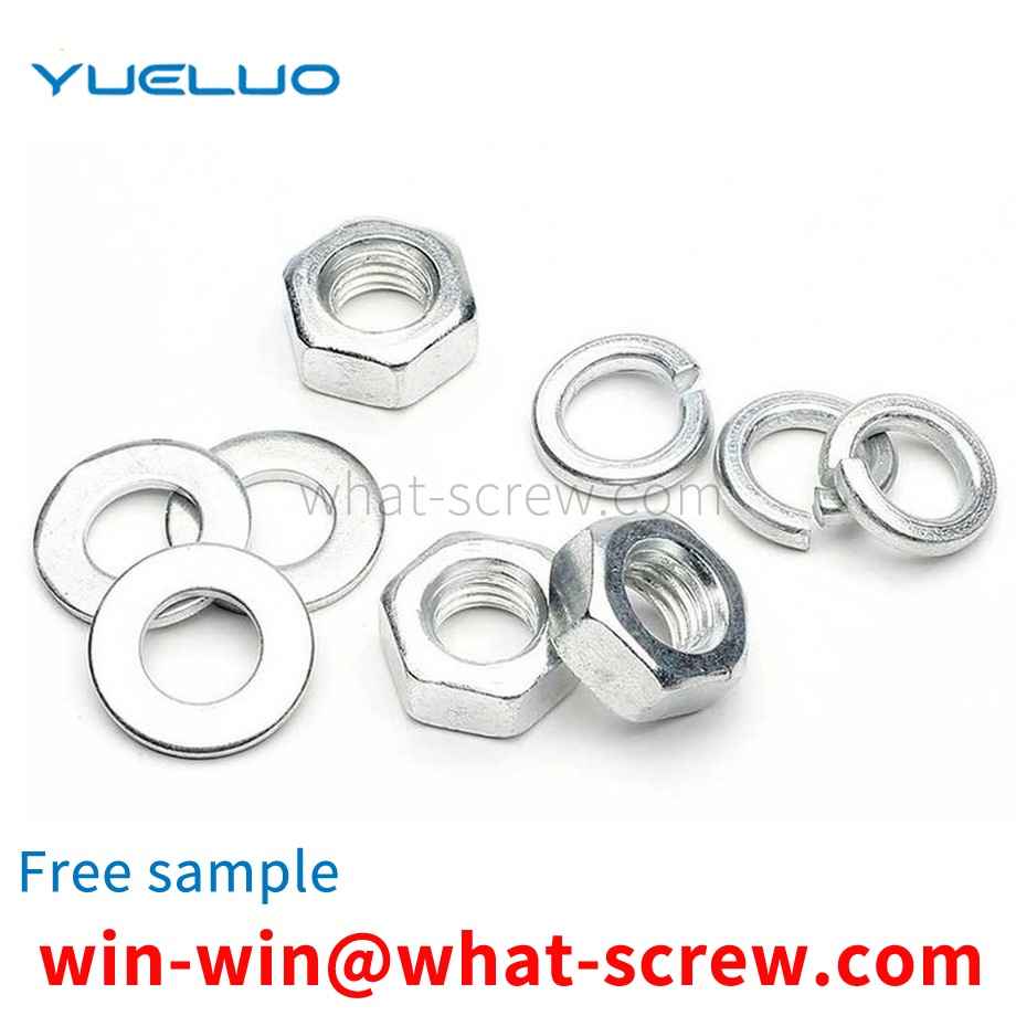 Flat washer nut