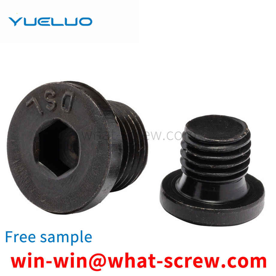 Oil plug pipe with edge