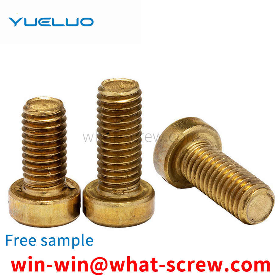 Slotted cylindrical screw