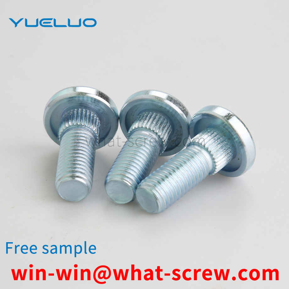 Flat head machine screw