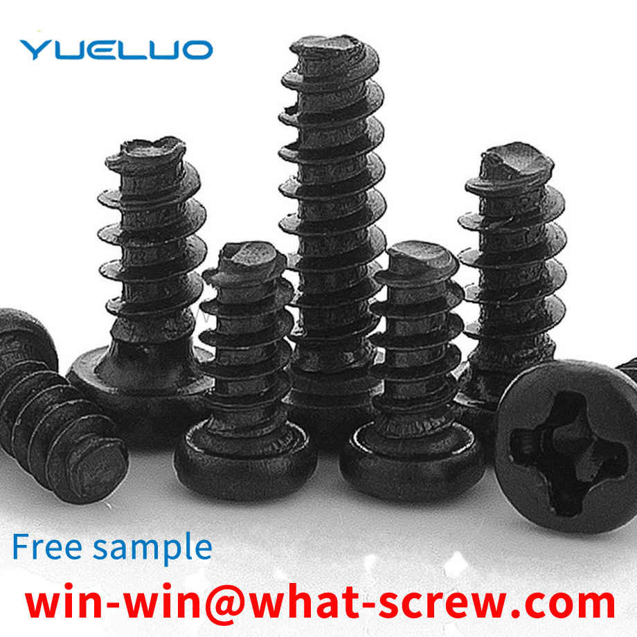 Flat tail self-tapping screw