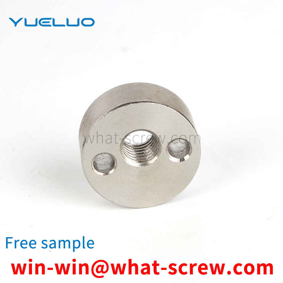 Slotted round nut