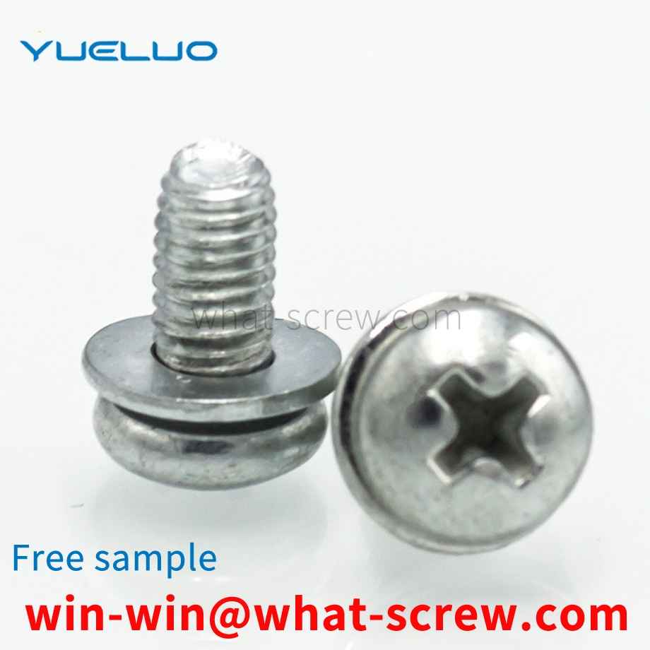 Triangle screw