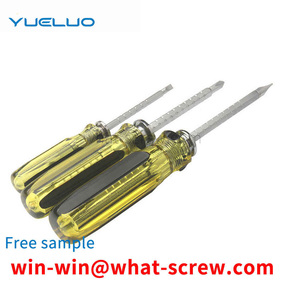 Multifunctional slotted screw