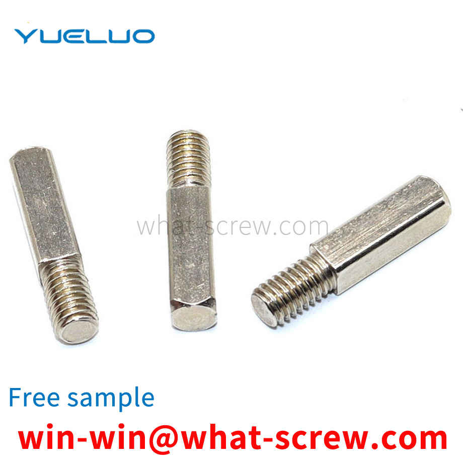 Non-standard square short shank fine pitch bolt