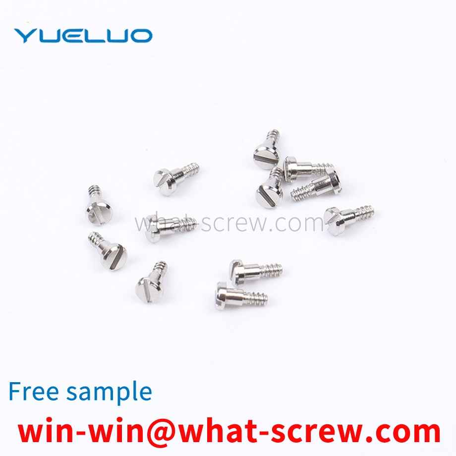 Step self-tapping screws