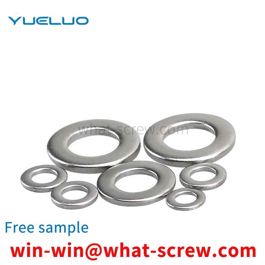 Custom enlarged and thickened washers