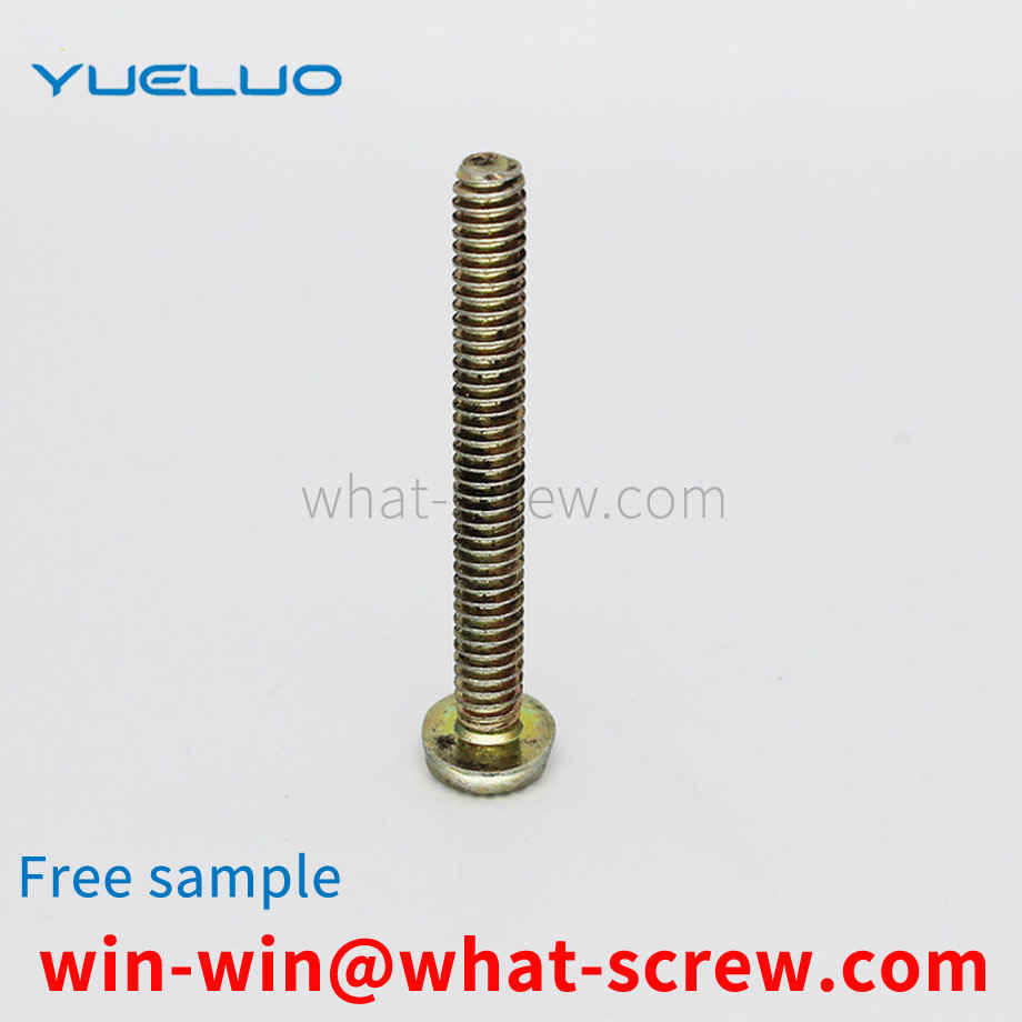 Production of potato chip head screws