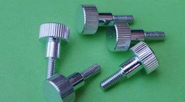 Non-standard step screw knurled screw flat head knurled thumb screw 6#-32 5/16