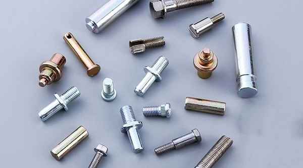 Production of countersunk head cross furniture wood screws and hardened self-tapping ecological board screws fiberboard nails 5/8