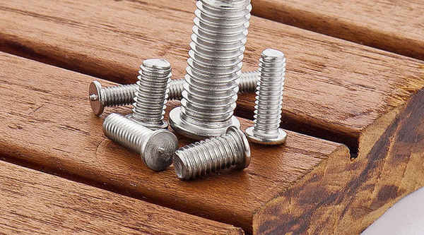 Supply aluminum welding stud welding screw bolt welding point screw planting welding screw one point welding