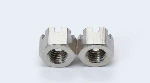 Processing 304 stainless steel hexagonal slotted thin nut GB61781 type hexagonal slotted nut 3/8