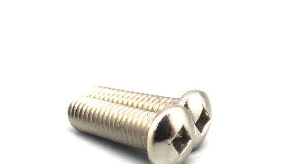 Supply hardened 8.8-level pan head square groove screw inside square hole inside corner square screw 5/8 1/2-13