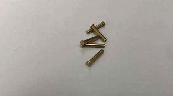 National standard copper screws can be in a variety of styles 3/8 5/8 1/2-13 1/4-20