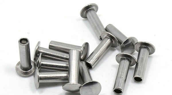 Processing 304 stainless steel flat round head semi-hollow rivets stainless steel hollow rivets GB873 5/8