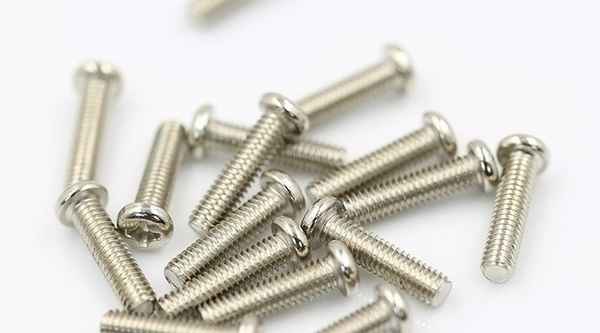 Supply 304 stainless steel pan head round head machine wire screw round head screw round machine 3/4