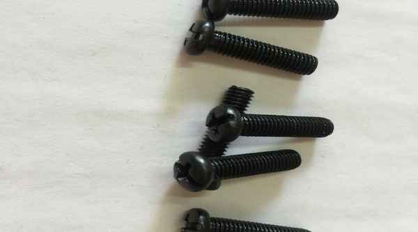 Wholesale Phillips Round Head Screws Blackened Cross Pan Head Machine Screws Blackened Eleven Machine Screws