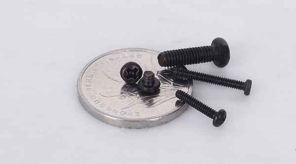 Production of cross pan head 304 black stainless steel round hair black screws GB818 3/8