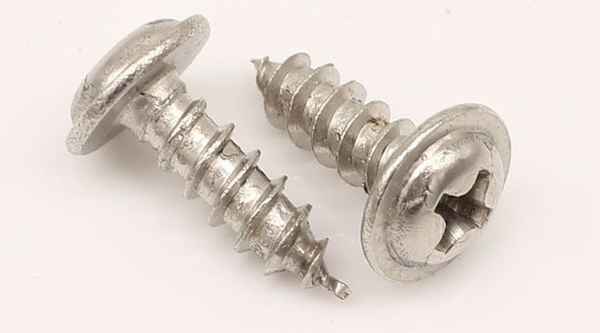 Supply 304 stainless steel round head self-tapping screw with pad self-tapping screw 5/8