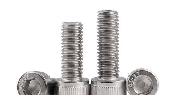 Production of 304 stainless steel fasteners socket head cap screws DIN912 cylindrical head cup head screws