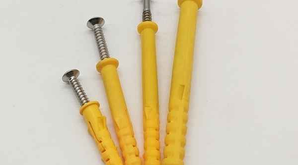 Processing small yellow croaker plastic expansion tube expansion screw stainless steel self-tapping screw rubber plug expansion plug 3/4