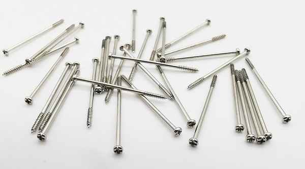 Galvanized round head self-tapping Phillips screws Servo screws complete specifications