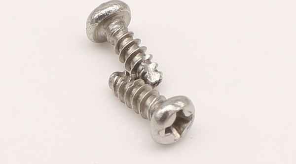 Production of nickel-plated cross groove round head milling tail cutting tail cutting tail self-tapping screw 3/4