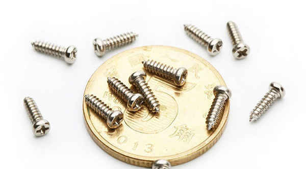 Supply small screw cross self-tapping electronic products with small screws 1/2-13 1/4-20